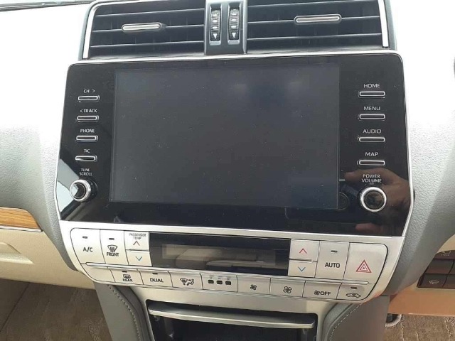 Toyota LAND CRUISER PRADO 2022 8137457-12