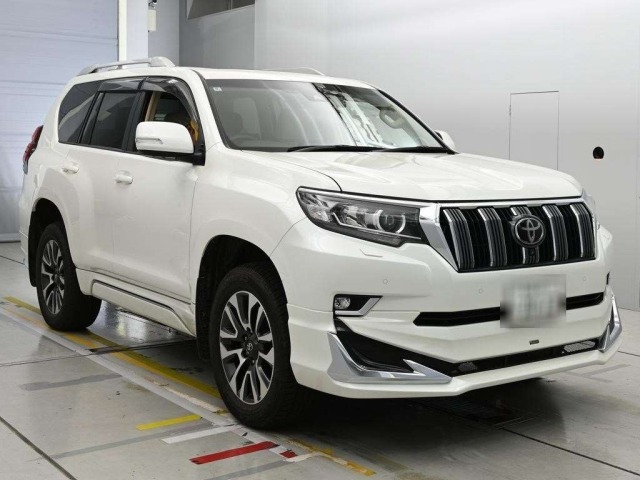 Toyota LAND CRUISER PRADO 2022 8137457-5