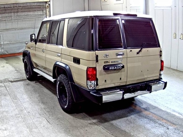 Toyota LAND CRUISER PRADO 1994 8137458-1