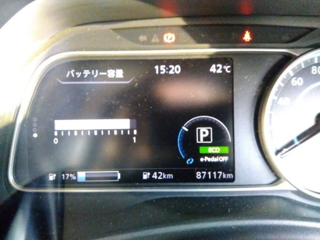 Nissan LEAF 2018 8136257-11