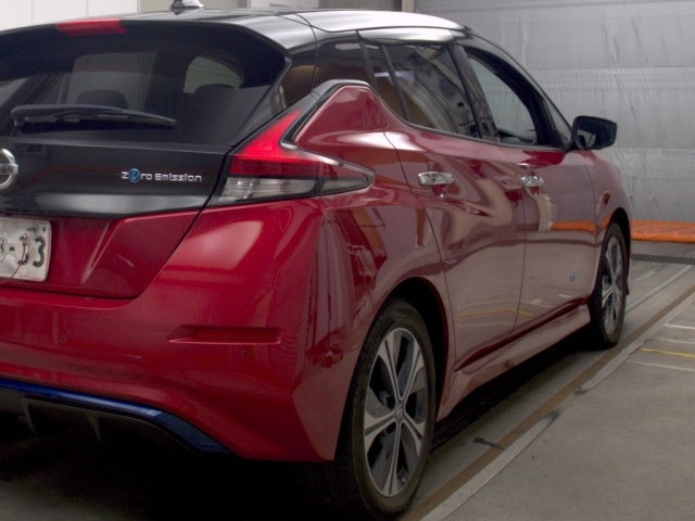 Nissan LEAF 2020 8136258-5