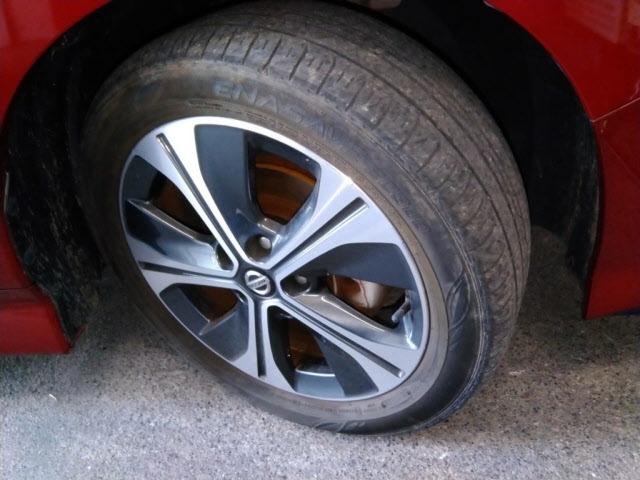 Nissan LEAF 2020 8136258-9