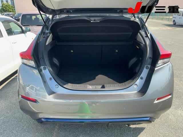 Nissan LEAF 2017 8136270-7