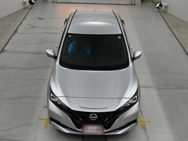 Nissan LEAF 2021 8136305-7