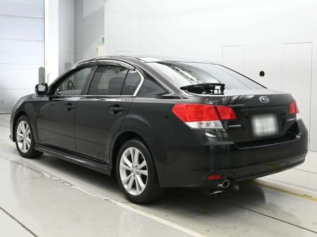 Subaru LEGACY B4 2012 8137984-6