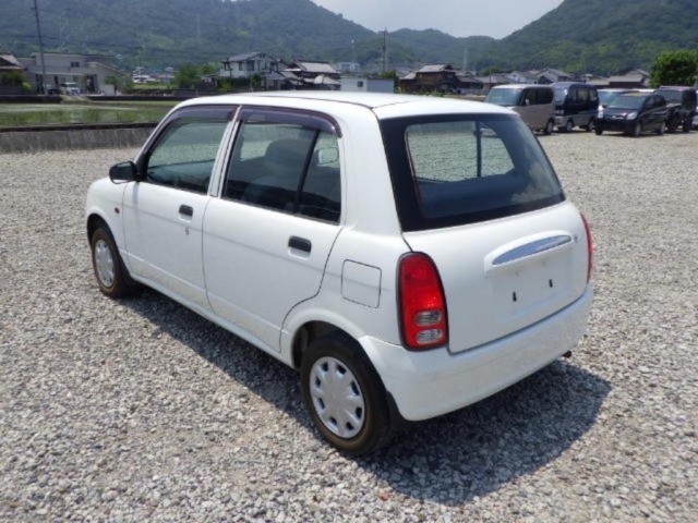 Daihatsu MIRA 2001 8137027-1
