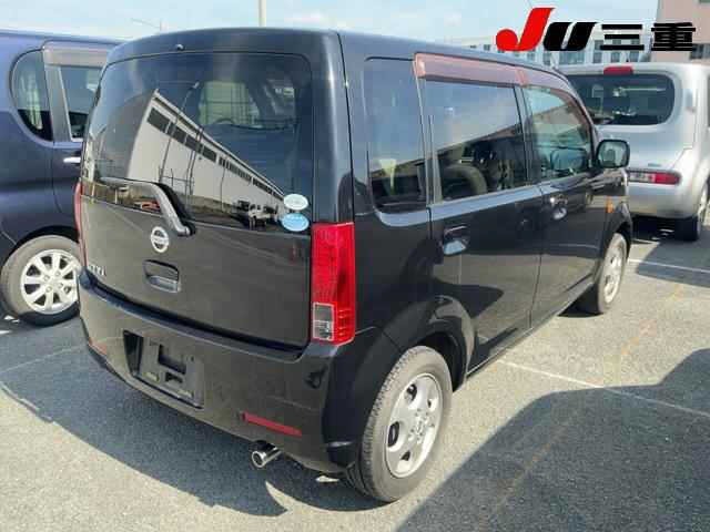 Nissan OTTI 2007 8121604-6