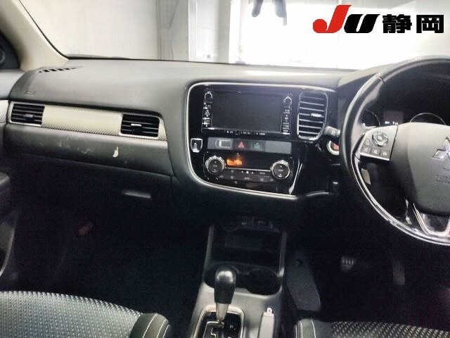 Mitsubishi OUTLANDER 2016 8137167-7