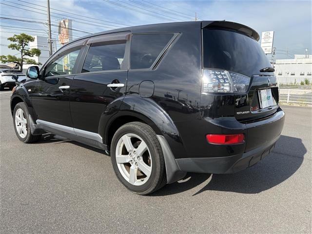 Mitsubishi OUTLANDER 2005 8137168-13
