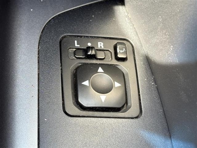 Mitsubishi OUTLANDER 2005 8137168-6