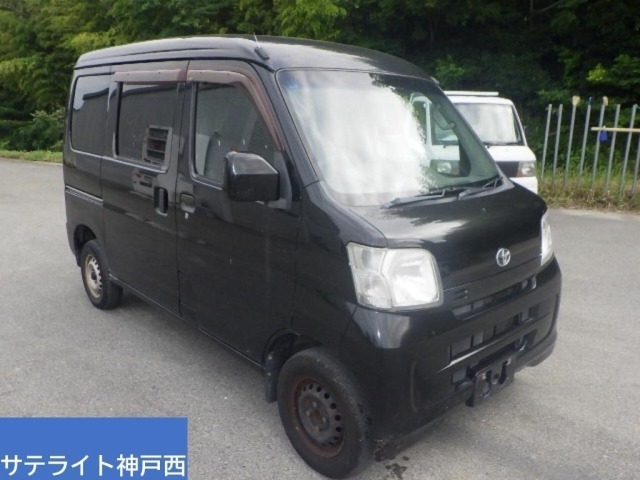 Toyota PIXIS VAN 2015 8138264-0