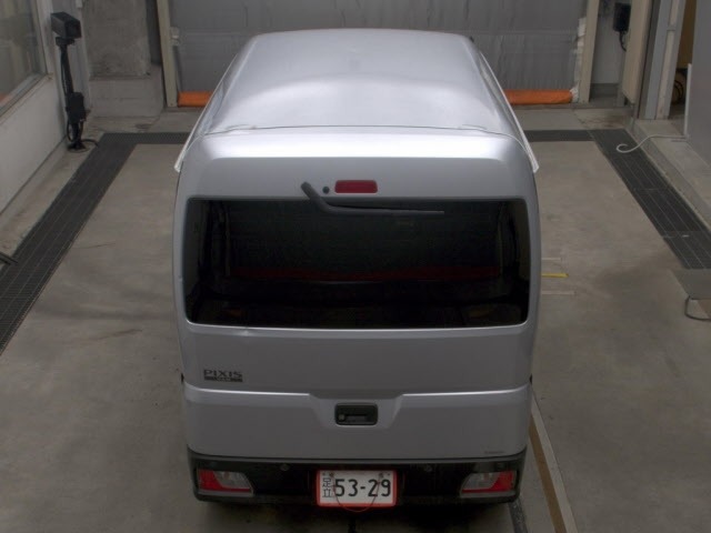 Toyota PIXIS VAN 2022 8138279-7