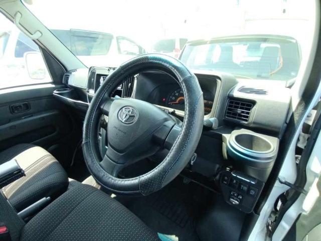 Toyota PIXIS VAN 2021 8138296-9