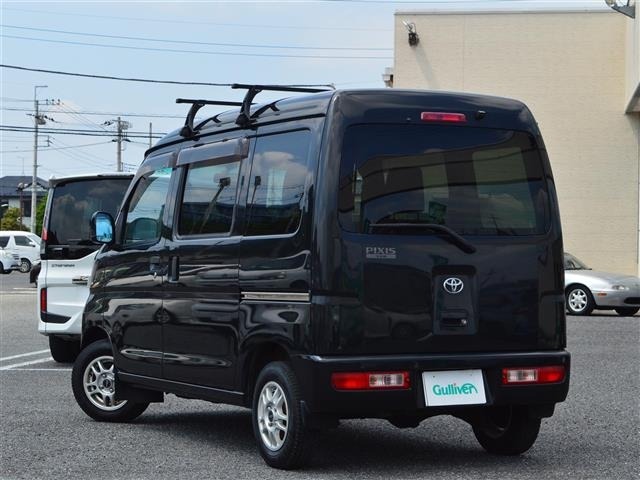 Toyota PIXIS VAN 2015 8138322-13