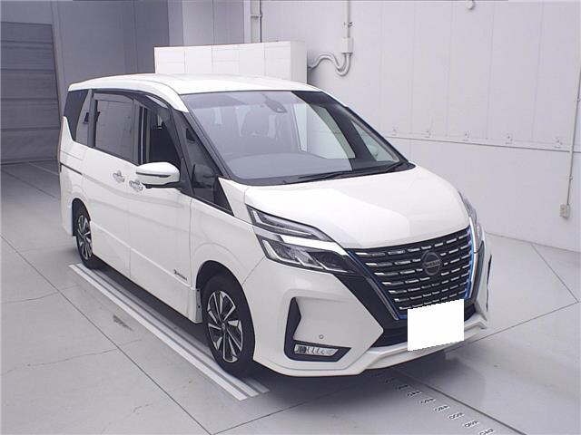 Nissan SERENA 2020 8136024-0