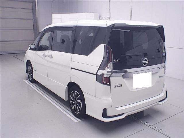 Nissan SERENA 2020 8136024-1