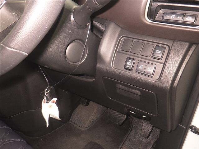 Nissan SERENA 2020 8136024-8