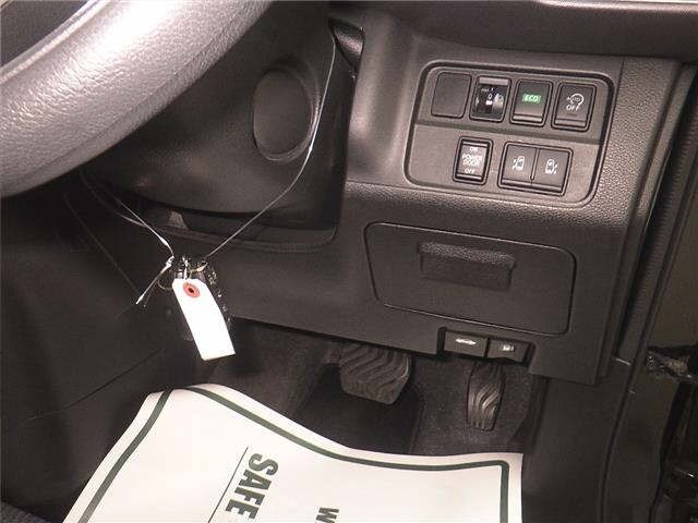 Nissan SERENA 2017 8136032-9
