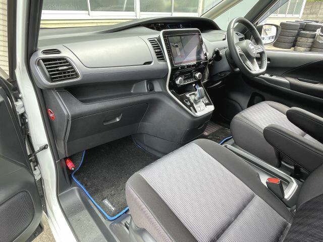 Nissan SERENA 2019 8136074-5