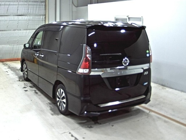 Nissan SERENA 2017 8136084-1
