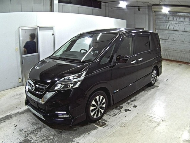 Nissan SERENA 2017 8136084-4