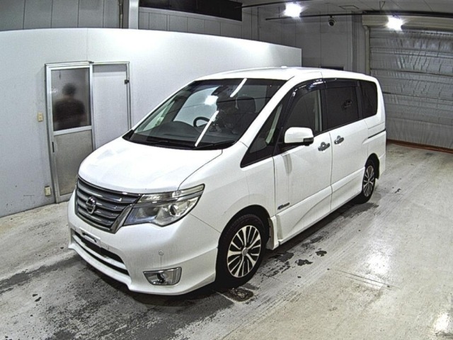 Nissan SERENA 2016 8136086-4