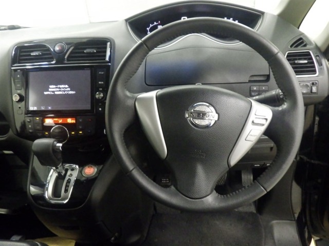 Nissan SERENA 2014 8136090-5