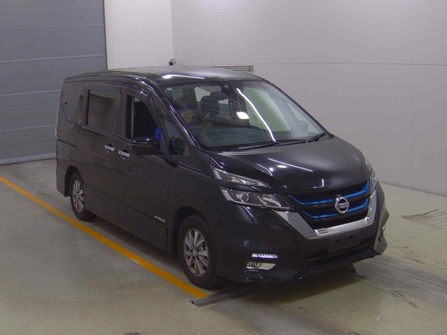 Nissan SERENA 2018 8136095-0