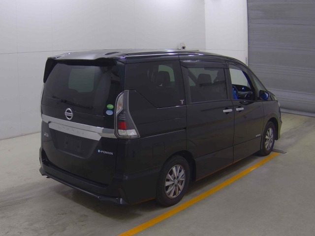 Nissan SERENA 2018 8136095-4