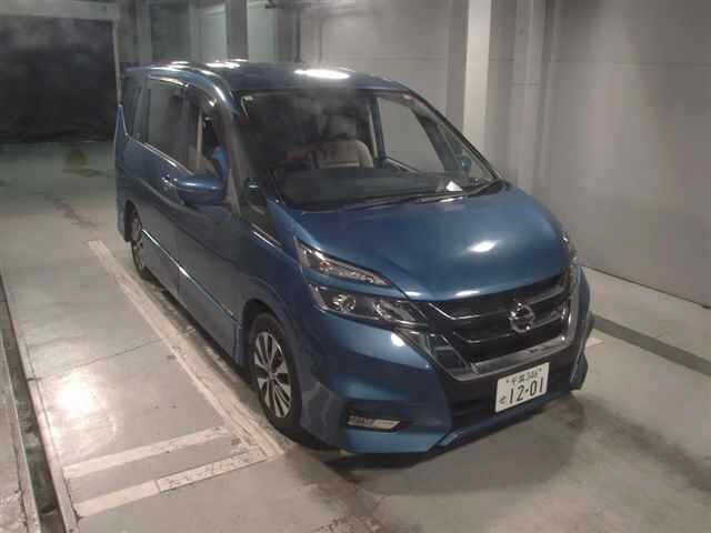 Nissan SERENA 2018 8136119-0