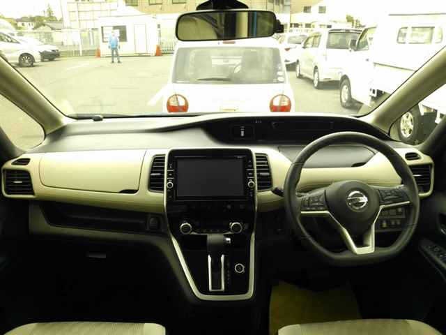 Nissan SERENA 2018 8136119-8