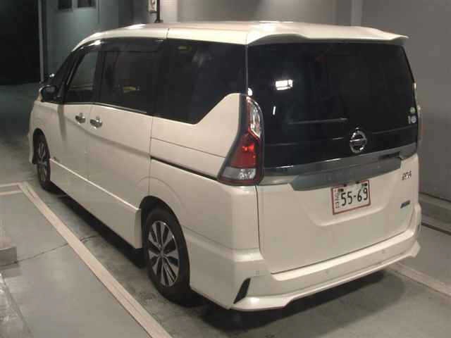 Nissan SERENA 2018 8136125-1