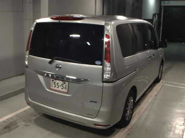 Nissan SERENA 2011 8136130-5