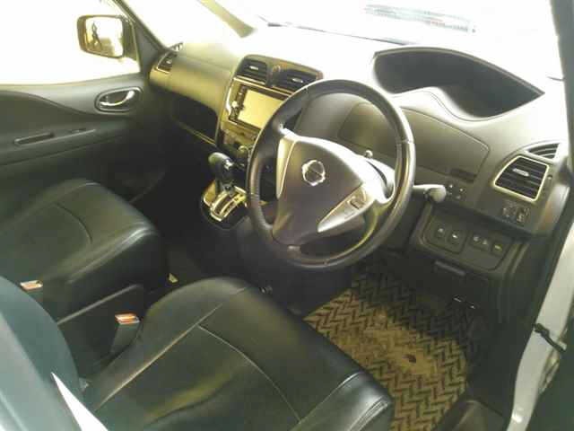 Nissan SERENA 2016 8136146-3