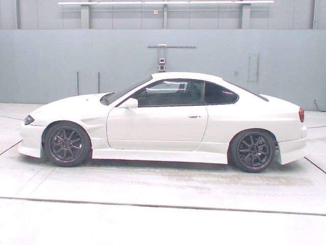 Nissan SILVIA 2000 8135904-4