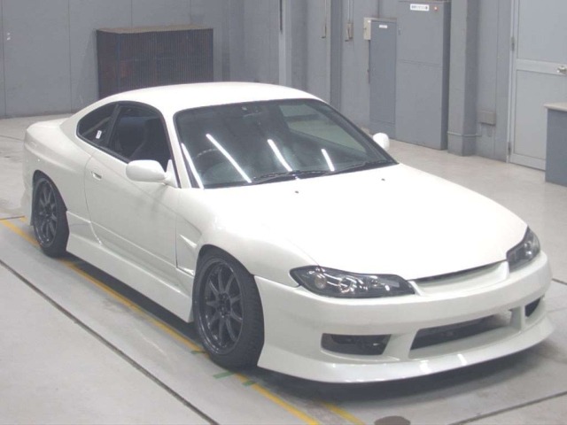 Nissan SILVIA 2000 8135904-5