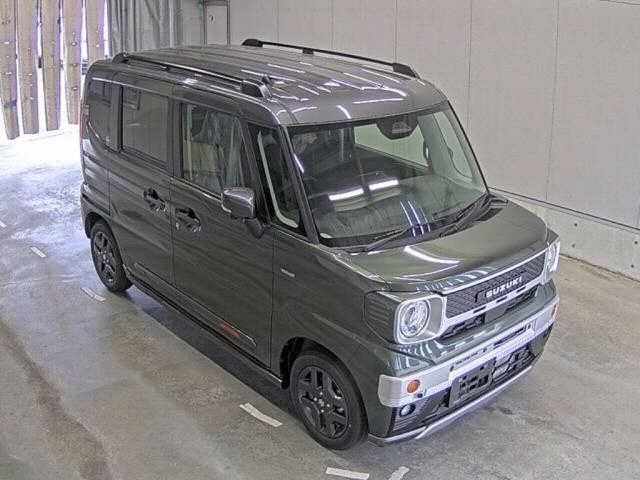Suzuki SPACIA 2025 8135975-0