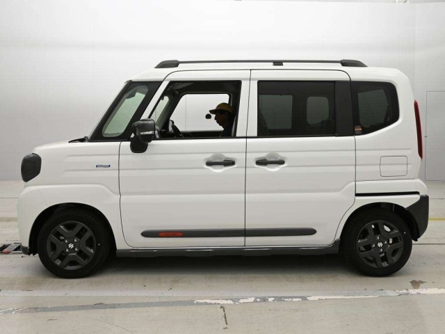 Suzuki SPACIA 2024 8136006-4