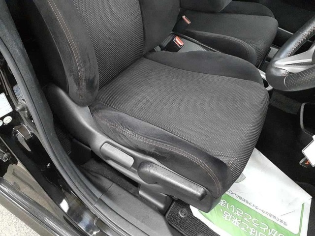 Honda STREAM 2010 8137043-8