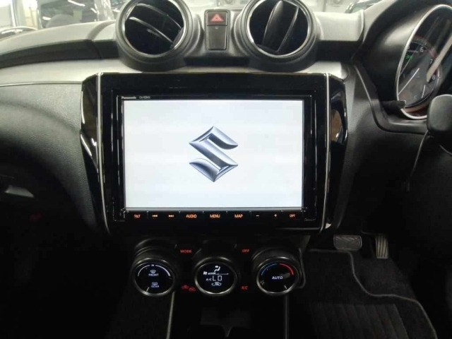 Suzuki SWIFT 2019 8135892-11