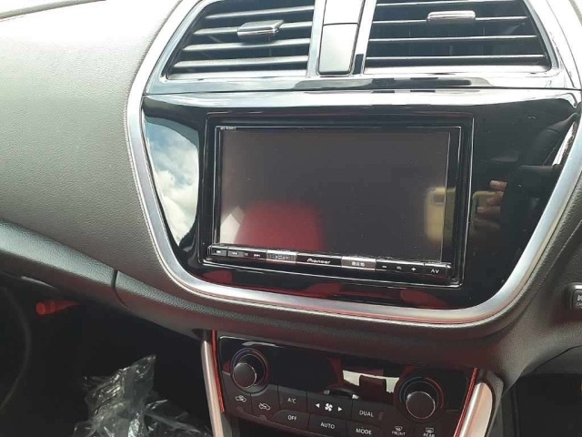 Suzuki SX4 2020 8137217-12