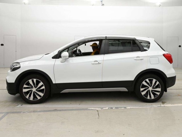 Suzuki SX4 2020 8137217-4