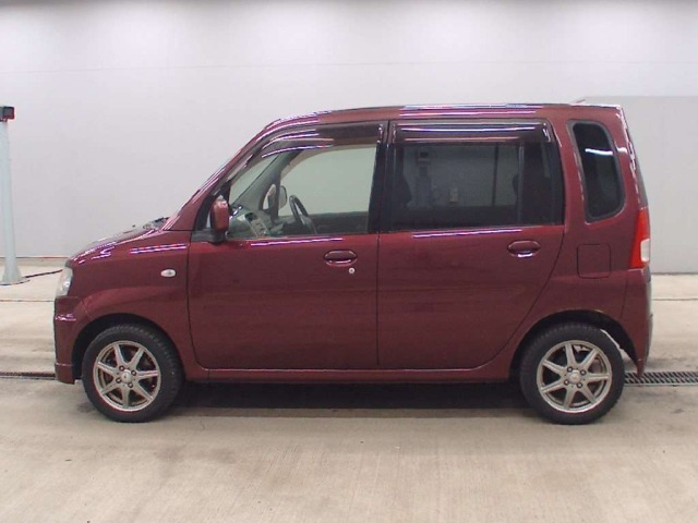 Mitsubishi TOPPO 2009 8137038-4