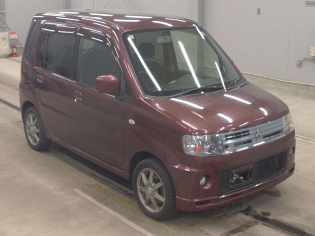 Mitsubishi TOPPO 2009 8137038-5