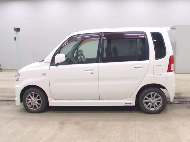 Mitsubishi TOPPO 2009 8137039-4
