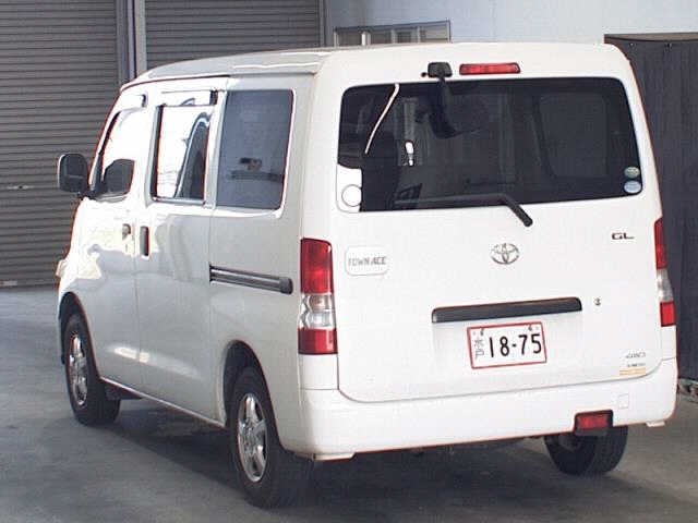 Toyota TOWNACE VAN 2016 8134643-1