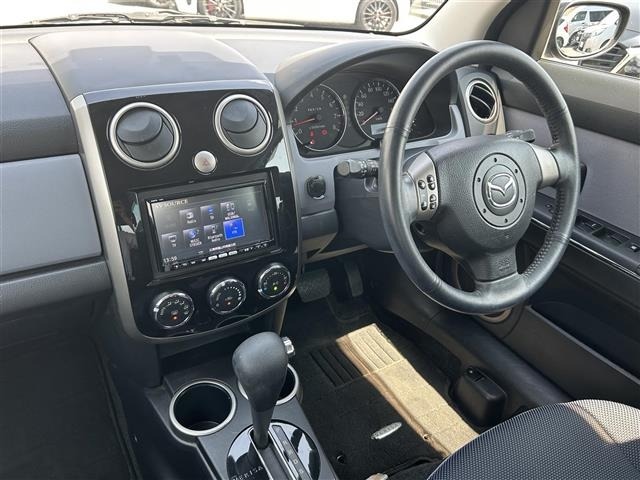 Mazda VERISA 2012 8137178-20