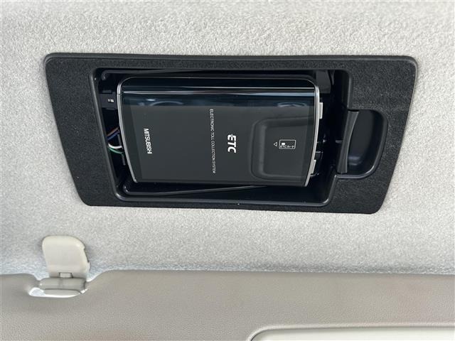 Mazda VERISA 2012 8137178-22
