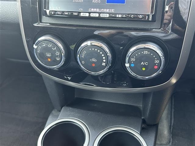 Mazda VERISA 2012 8137178-7