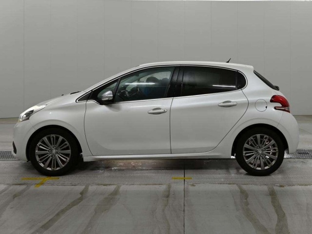 Peugeot 208 2017 8145347-4